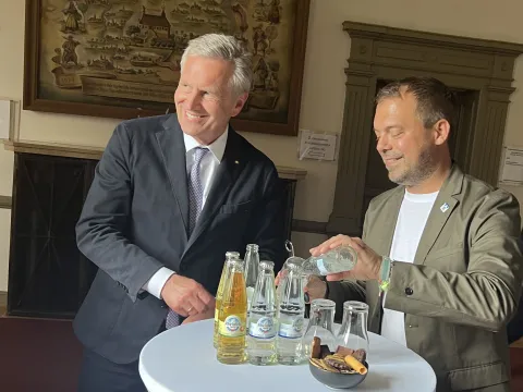 Besuch Ex-Bundespräsident Wulff Schloss Neersen